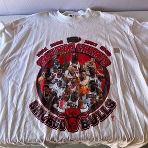 Chicago Bulls 1997 NBA Champs Graphic Tee